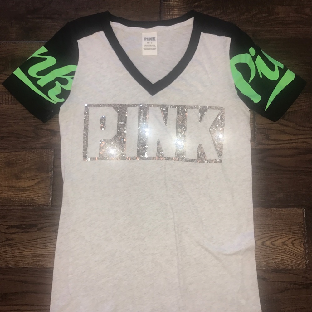 Victoria’s Secret PINK Vanilla Cream BLING Top (M)